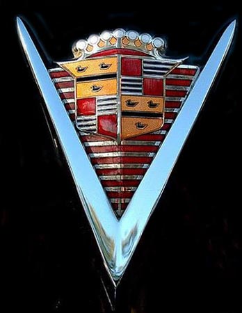 1997-2002 GOLD GM Cadillac Eldorado Escalade Deville Front Grill Crest Emblem